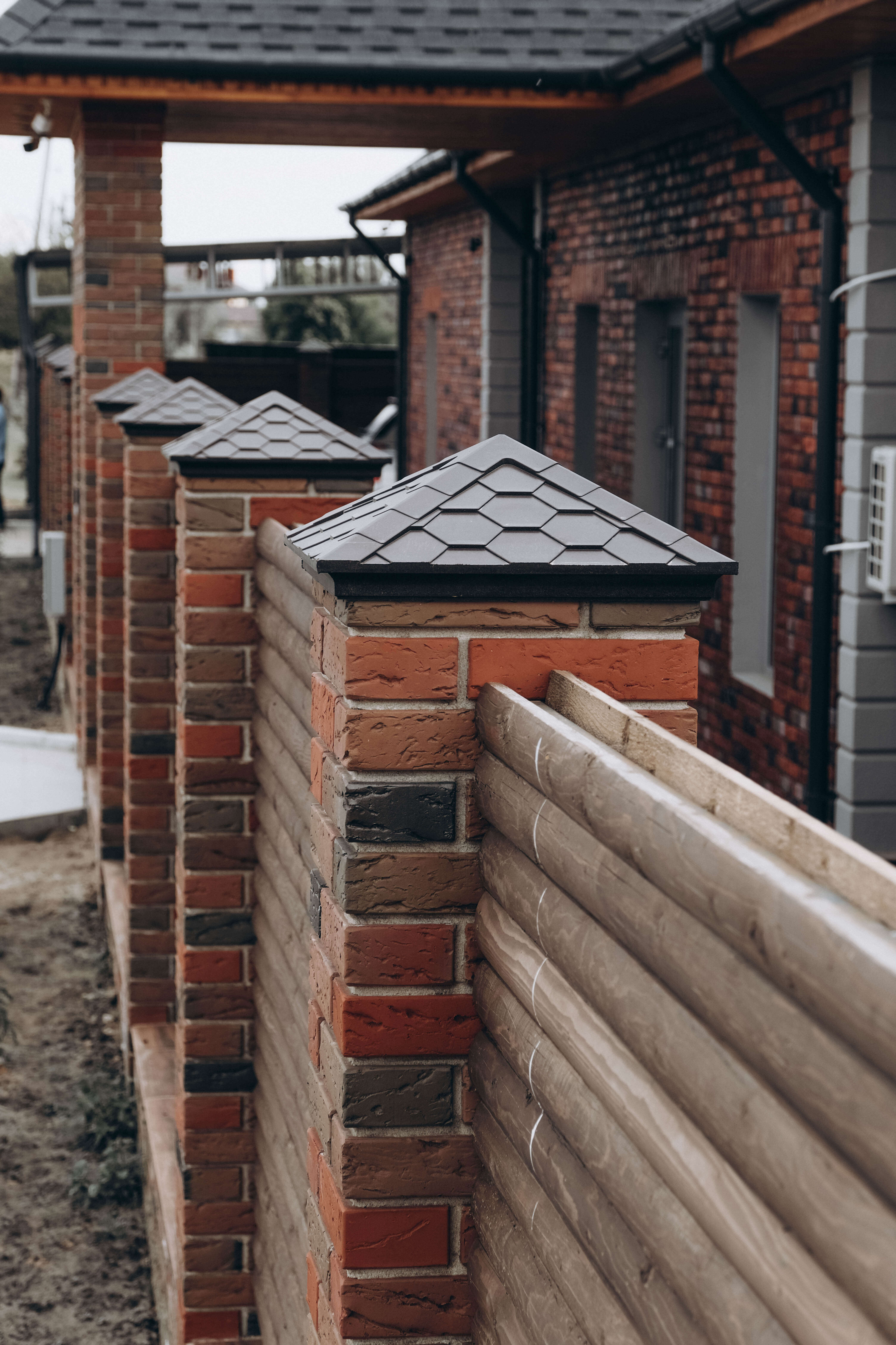 Колпак Zking Эверест Коричневый на столб 1.5х1.5 кирпича (390х390мм) в Барабинске фото